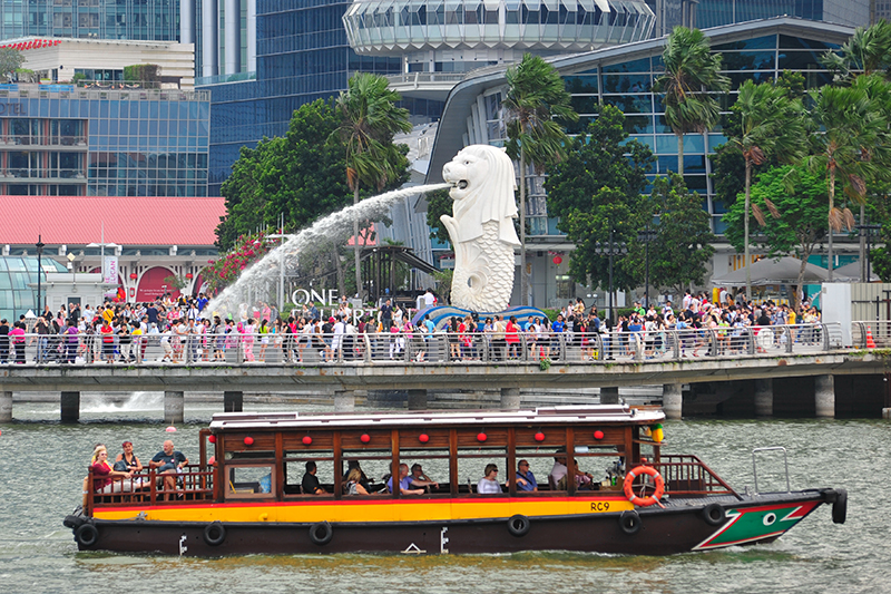 クラークキーの埠頭よりボート乗船